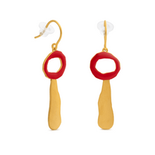 Load image into Gallery viewer, Miro Red Circle Gold Dangle Earrings