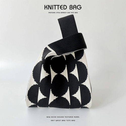 BLACK AND WHITE CIRCLES STITCH HANDBAG