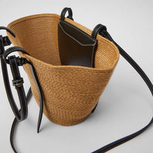 Load image into Gallery viewer, Woven Straw Tote