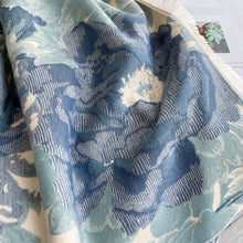 Load image into Gallery viewer, Blue &amp; White Bloom Reversible Wrap
